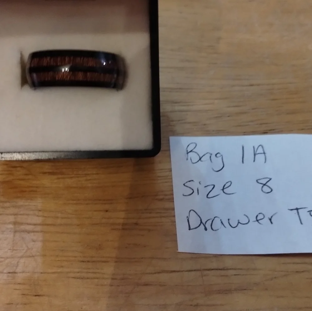 New Men's Stainless steel size 8 wedding band ring